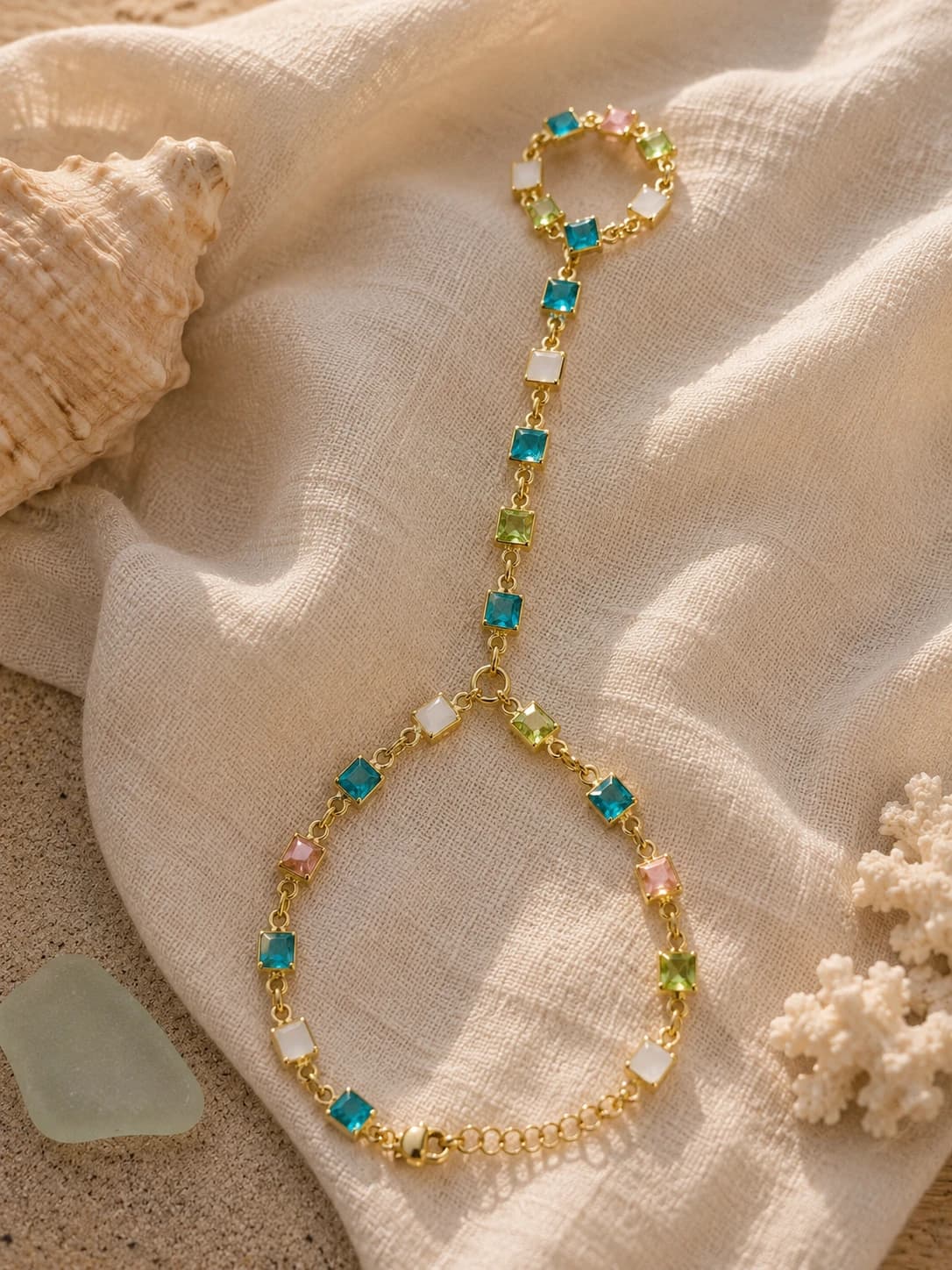 Laguna Hand Chain 2
